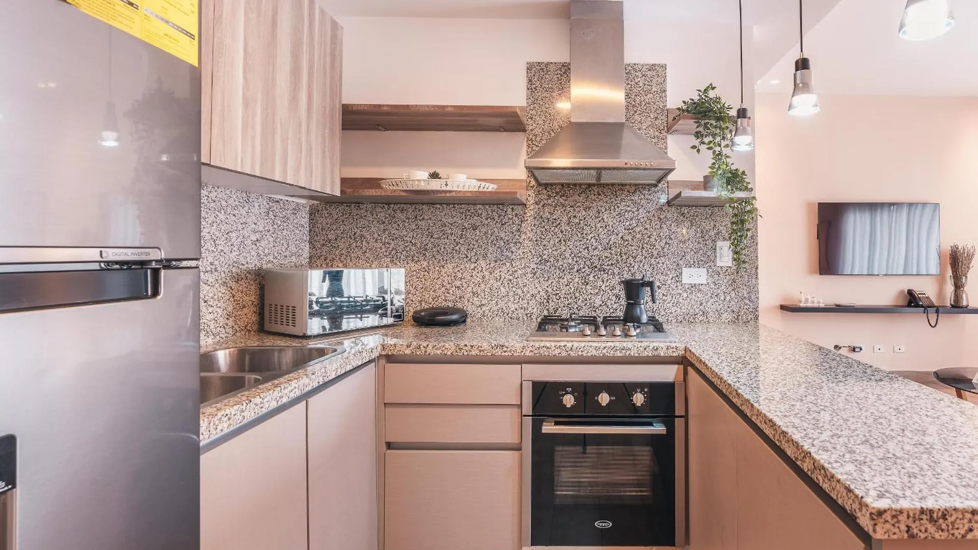 Breakfast Included At Regatta Living 304 Apartment Los Prados